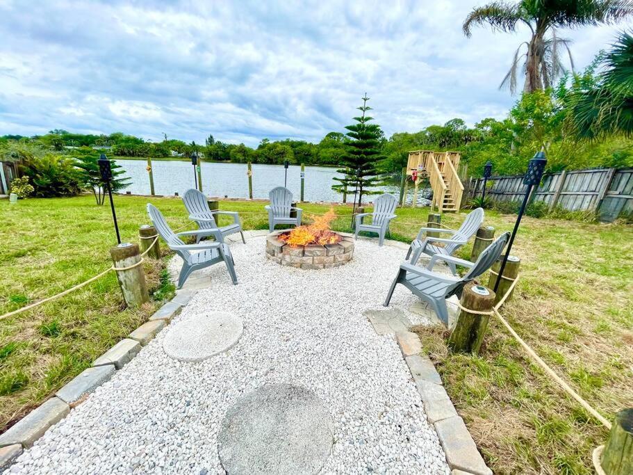 Merritt IslandMerrit Island Waterfront House Lots Of Parking别墅 外观 照片